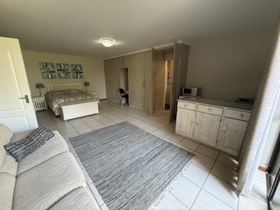 4 Bedroom Property for Sale in Monte Christo Western Cape